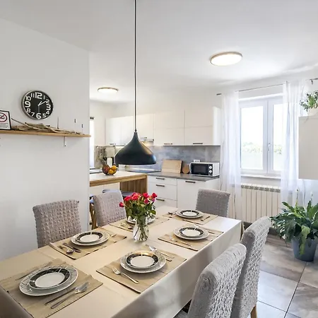 House Gortan For 7 People Near Pula With Children Playground And Private Pool - Pet Friendly Villa