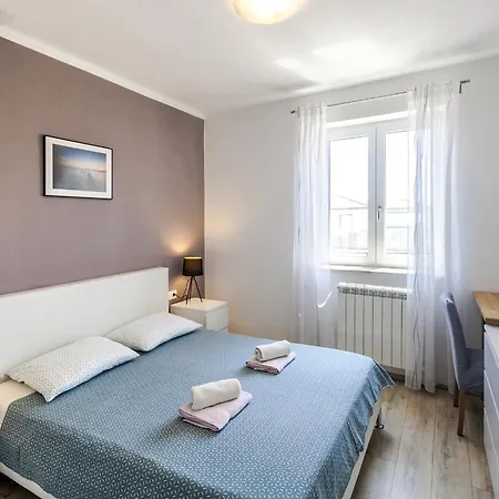 Holiday House Gortan For 7 People Near Pula With Children Playground And Heated Pool * Marčana