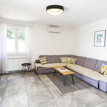 Holiday House Gortan For 7 People Near Pula With Children Playground And Heated Pool