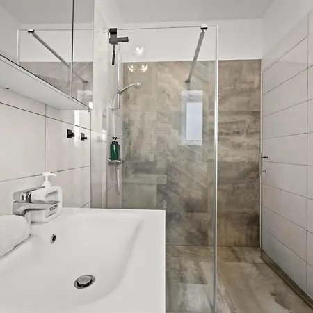 Villa House Gortan For 7 People Near Pula With Children Playground And Heated Pool